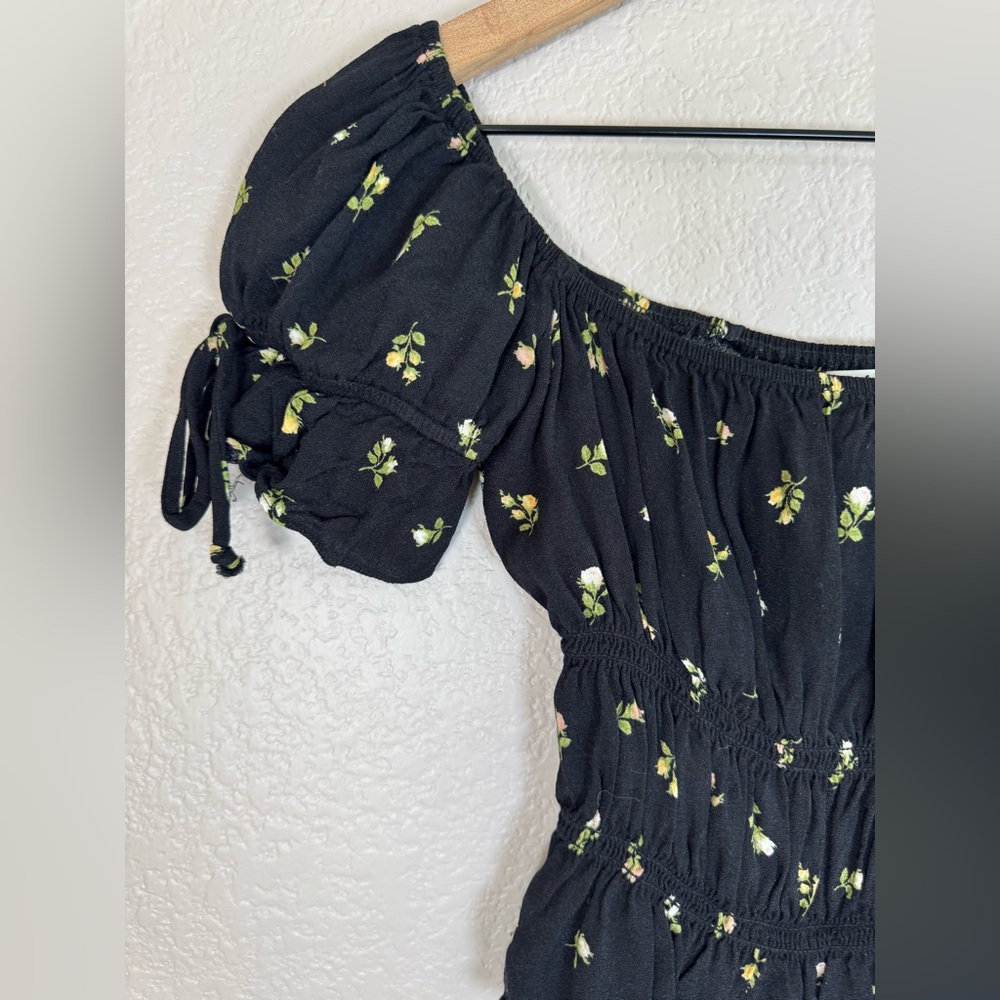 Reformation Solis Top in Briar Floral Black Medium Off The Shoulder $128 - Picture 9 of 16